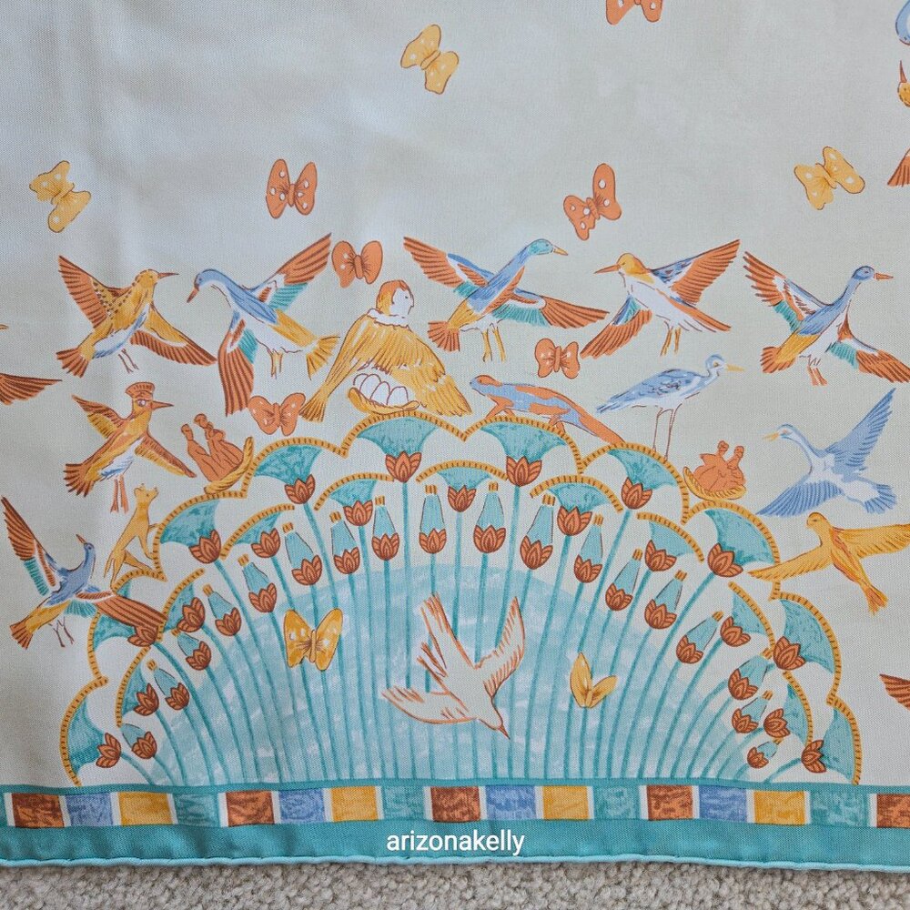 Silk Scarf Hand-Rolled Birds Réunion des Musées Nationaux France - Picture 3 of 13